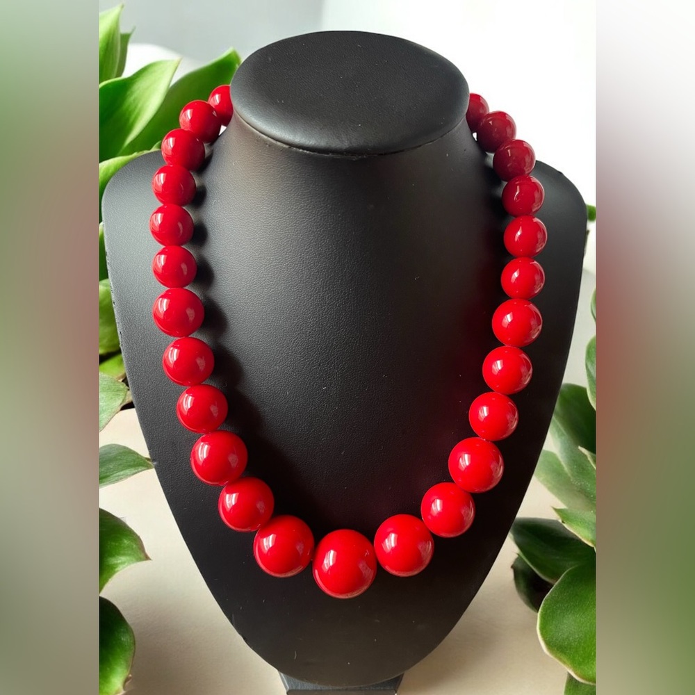 Bold Red Beaded Necklace